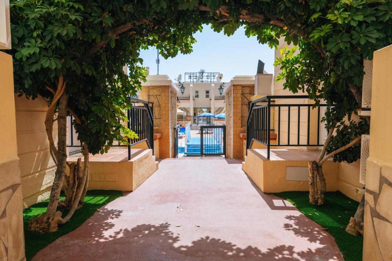 Amazing Renovated Pool View Apt, Aircon, 2 Min To Fanabe Beach 阿德耶 外观 照片