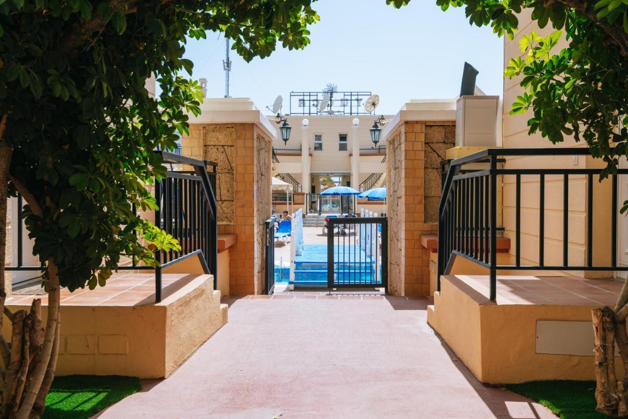 Amazing Renovated Pool View Apt, Aircon, 2 Min To Fanabe Beach 阿德耶 外观 照片