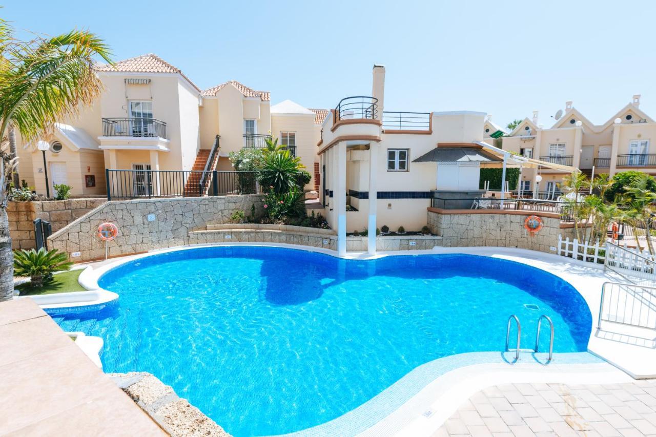 Amazing Renovated Pool View Apt, Aircon, 2 Min To Fanabe Beach 阿德耶 外观 照片